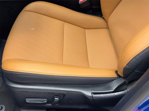 Used 2025 Lexus IS 350 F Sport image 34