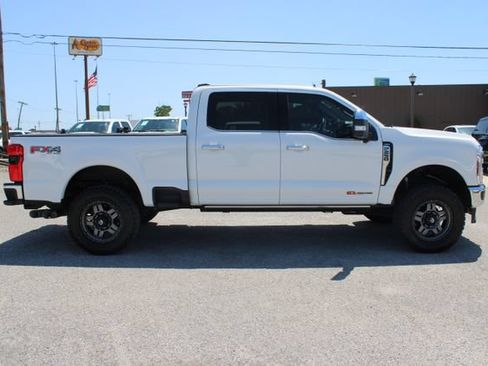 Used 2025 Ford F250 Lariat w/ Lariat Ultimate Package AWD/4WD image 4