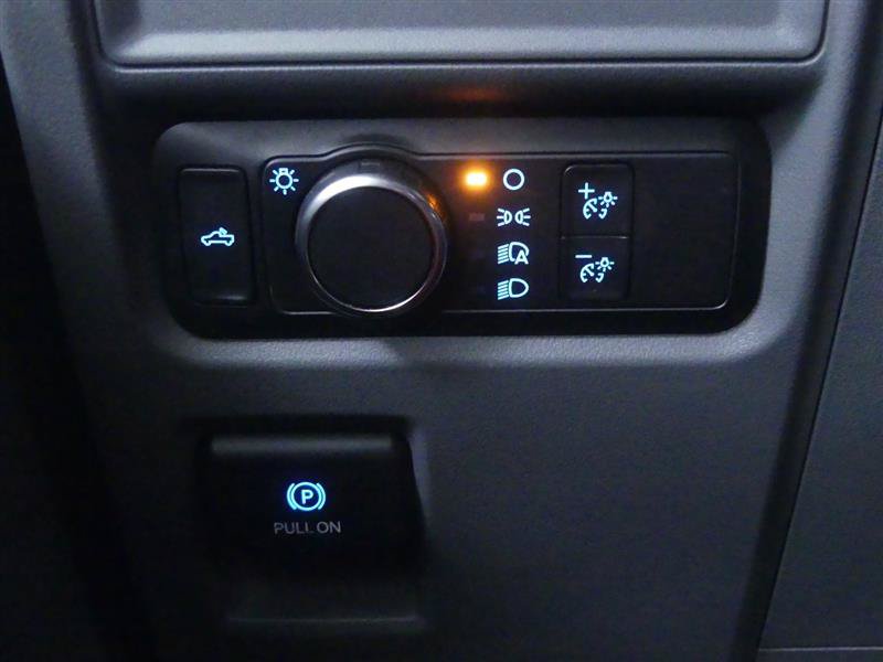 Used 2021 Ford F150 XL w/ Equipment Group 101A High AWD/4WD image 17