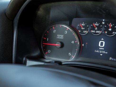 Used 2015 GMC Sierra 3500 Denali w/ Duramax Plus Package image 23