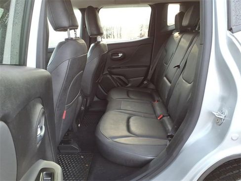 Used 2021 Jeep Renegade Trailhawk image 27