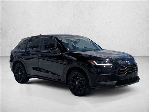 Used 2023 Honda HR-V Sport image 3