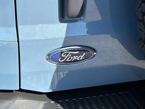 Used 2024 Ford Bronco Badlands AWD/4WD image 12