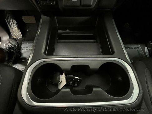 Used 2021 GMC Sierra 1500 Elevation image 29