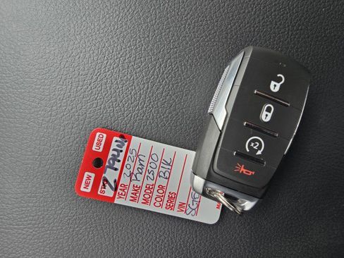 New 2025 RAM 2500 Big Horn image 30