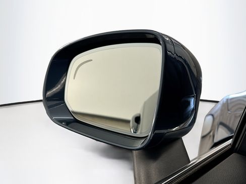 Used 2020 Volvo XC90 T5 Momentum image 16