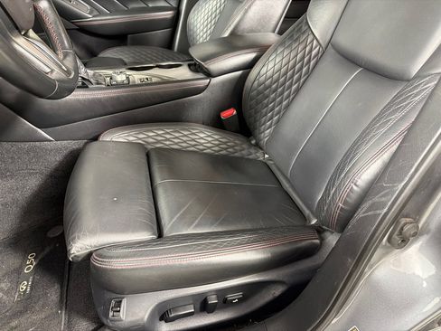 Used 2019 INFINITI Q50 Red Sport 400 w/ All Weather Package (L93) AWD/4WD image 11