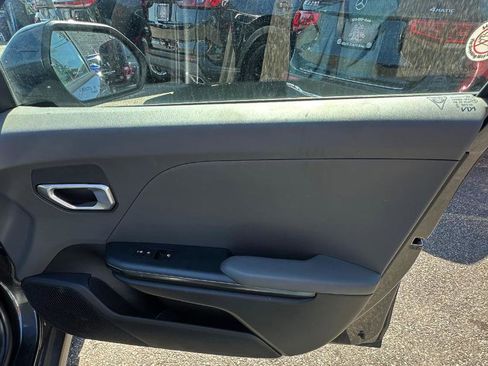 Used 2025 Kia K4 FWD image 20