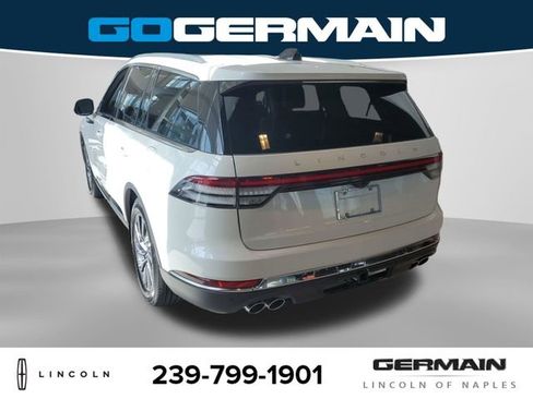 New 2025 Lincoln Aviator 2WD w/ Equipment Group 101A image 10