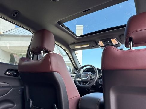 Used 2025 Dodge Durango GT AWD/4WD image 45
