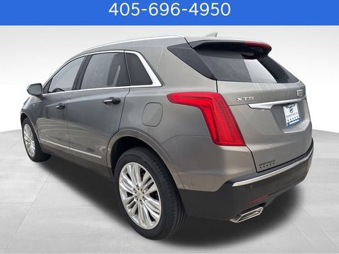 Used 2019 Cadillac XT5 Premium Luxury w/ Driver Assist Package image 4