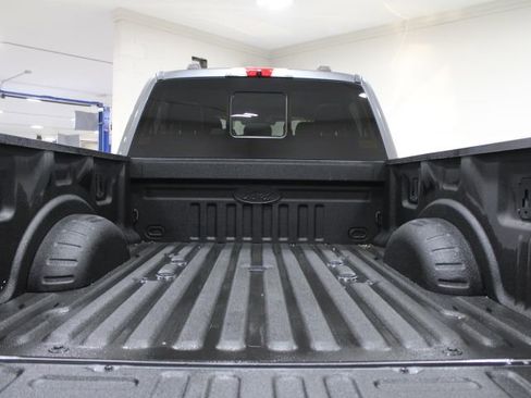 Used 2021 Ford F250 XLT w/ XLT Premium Package image 14