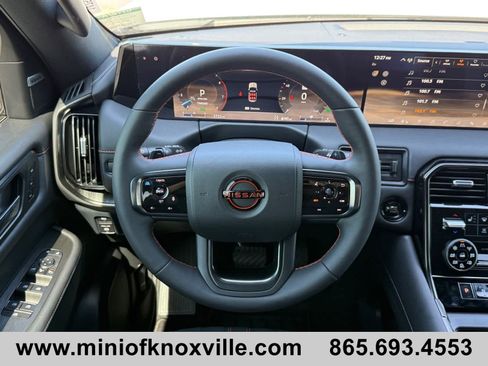 Used 2025 Nissan Armada PRO-4X image 23