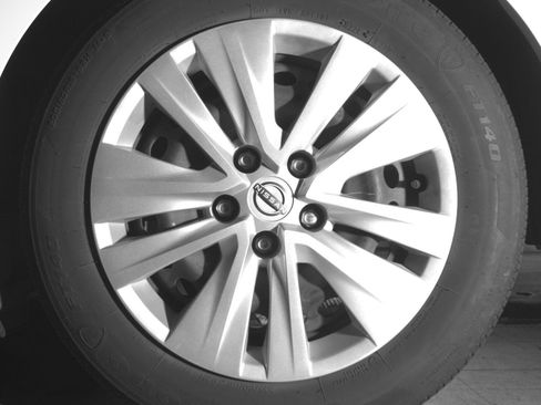 Used 2025 Nissan Sentra S image 14