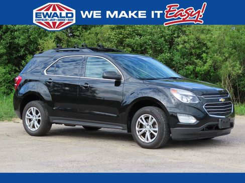 Used 2017 Chevrolet Equinox LT FWD image 1
