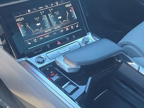 Used 2024 Audi Q8 e-tron Prestige w/ Prestige Package image 19