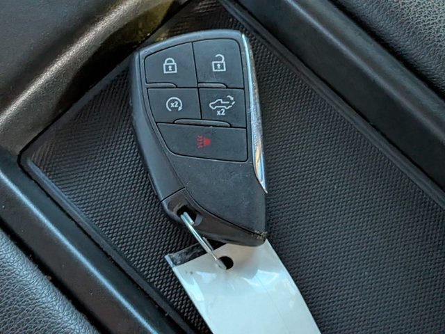 Used 2025 Chevrolet Silverado 1500 LT AWD/4WD image 30