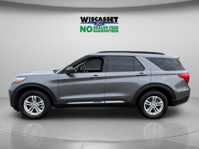 Certified 2023 Ford Explorer XLT AWD/4WD image 2