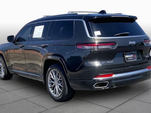 Used 2022 Jeep Grand Cherokee L Summit w/ Luxury Tech Group V image 11