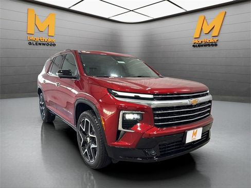 New 2026 Chevrolet Traverse High Country image 2