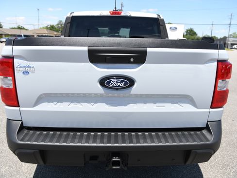 New 2026 Ford Maverick XLT FWD image 6