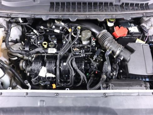 Used 2022 Ford Edge Titanium image 41