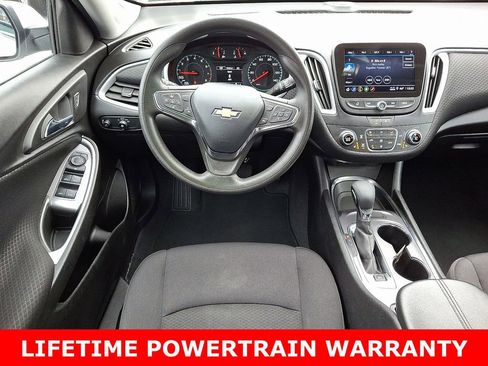 Used 2023 Chevrolet Malibu LT image 11