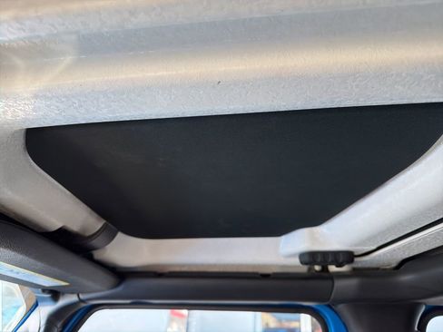 Used 2022 Jeep Gladiator Rubicon w/ Cold Weather Group image 22