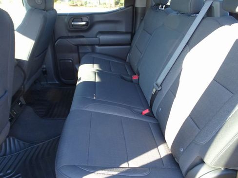 Used 2024 Chevrolet Silverado 1500 Custom image 8