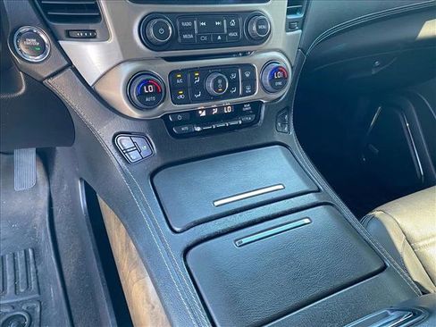 Used 2018 GMC Yukon Denali w/ Open Road Package AWD/4WD image 18