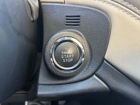 Used 2022 Subaru Legacy Limited image 16