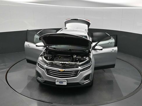 Used 2022 Chevrolet Equinox Premier image 36