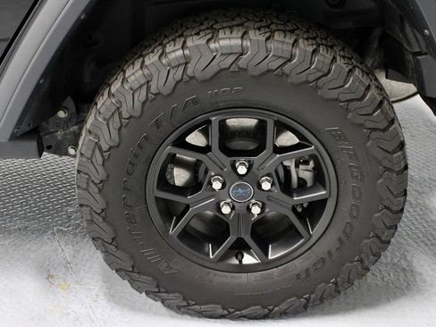 Used 2024 Jeep Wrangler Unlimited AWD/4WD image 18