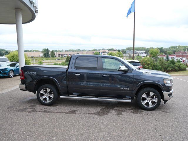 Used 2019 RAM 1500 Laramie AWD/4WD image 4