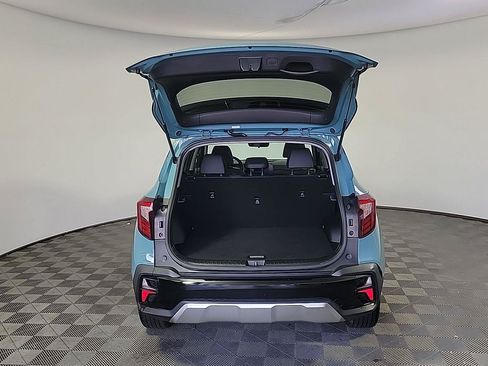 Certified 2024 Kia Seltos EX AWD/4WD image 6