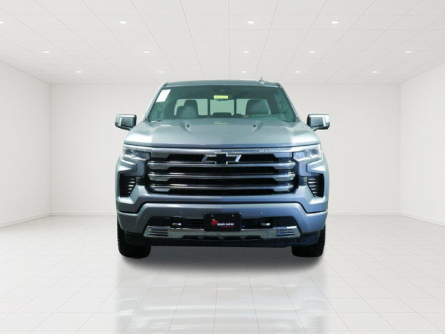 Used 2024 Chevrolet Silverado 1500 High Country AWD/4WD image 2