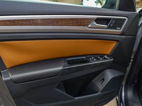 Used 2019 Volkswagen Atlas SEL Premium AWD/4WD image 26