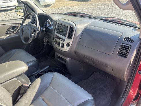 Used 2003 Ford Escape XLT AWD/4WD image 17
