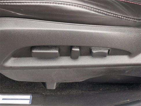Used 2018 BMW 330i xDrive Sedan image 18