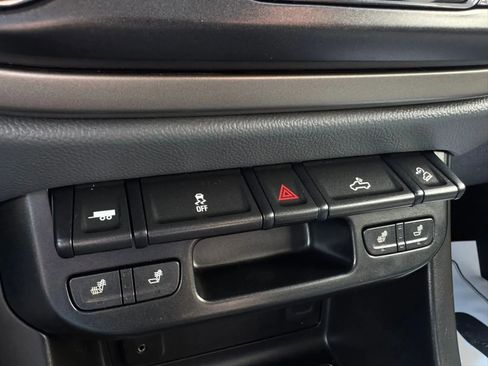 Used 2015 Chevrolet Colorado Z71 RWD image 17