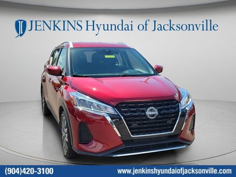 Certified 2023 Nissan Kicks SV FWD image 14