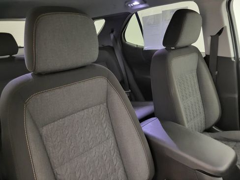 Certified 2024 Chevrolet Equinox LT image 32