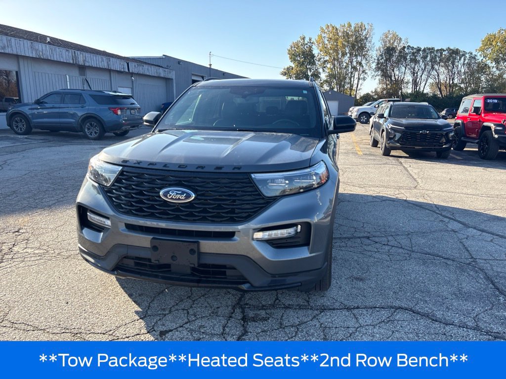 Certified 2024 Ford Explorer ST-Line w/ Class IV Trailer Tow Package AWD/4WD image 32