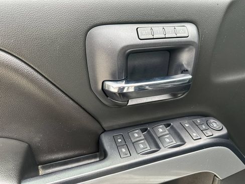 Used 2018 Chevrolet Silverado 1500 High Country AWD/4WD image 10