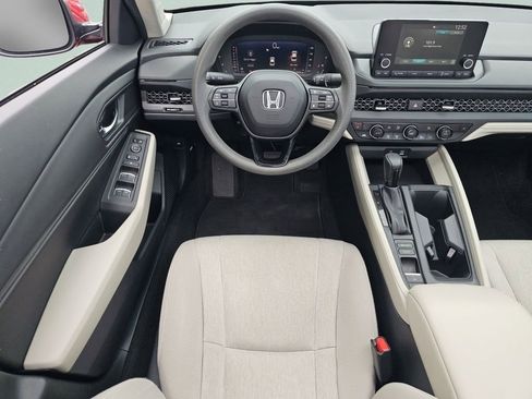 Certified 2023 Honda Accord EX image 5