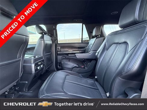 Used 2021 Ford Expedition Limited image 31
