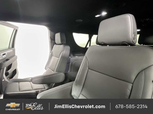 New 2026 Chevrolet Suburban LT w/ Comfort Package image 48