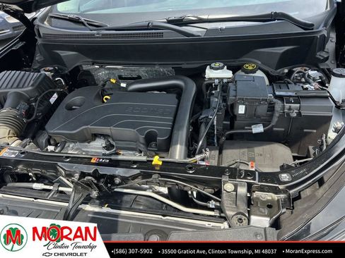 Certified 2024 Chevrolet Equinox LT FWD image 11