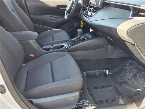 Used 2024 Toyota Corolla LE image 20