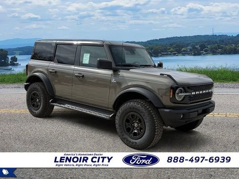 New 2026 Ford Bronco Outer Banks w/ Sasquatch Package image 1